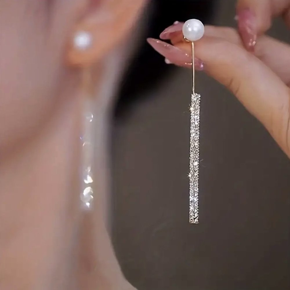 Beautiful Pearl Dangle With Zircon Inlaid • Gold-Tone Earrings